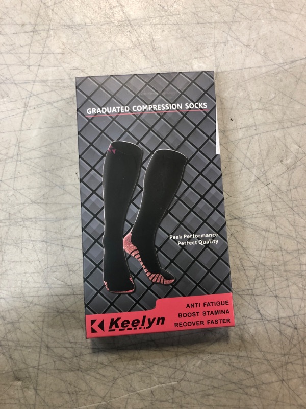 Photo 2 of (( FACTORY SEALED )) Compression Socks for Men & Women - 20-30 mmHg Best Graduated Compression Stockings for Athletic, Better Blood Flow and All Day Wear
