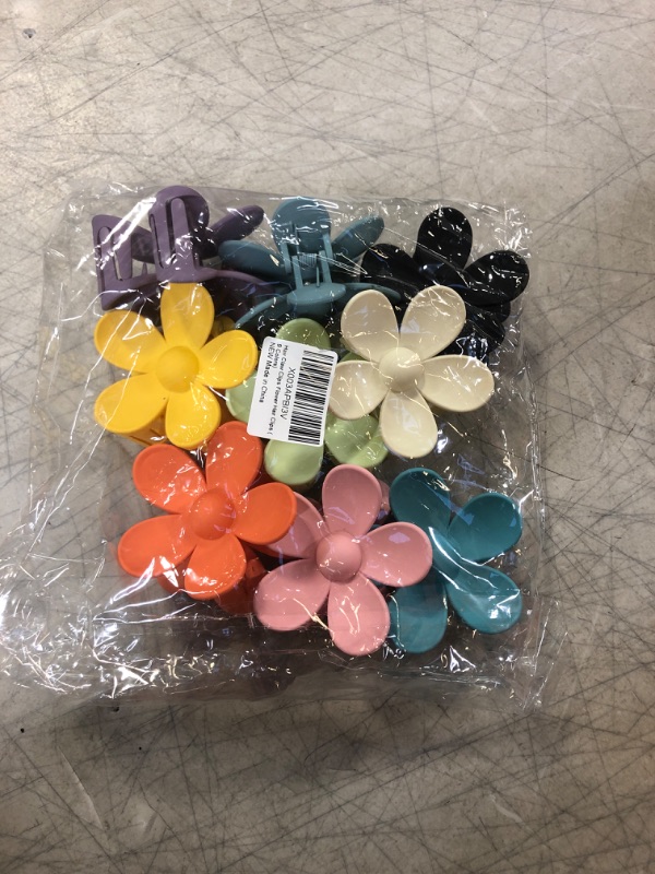 Photo 2 of (( FACTORY SEALED )) 6 Pcs Hair Claw Clips Sun Flower Hair Clips, 3 Inch Large Claw Clips for Women Thin Thick Curly Hair Cute Dasiy Hair Clips, 90's Strong Hold Jaw Clip Hair Accessories(6 Colors)