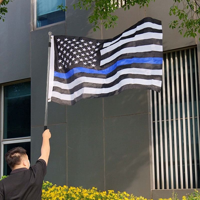 Photo 1 of (( FACTORY SEALED )) Pucentra Thin Blue Line Flags 4x6 FT Embroidered Stars Police Flag Heavy Duty Back The Blue Flag Stripe Blue Line Lives Matter Flags Brass Grommets Quadruple Stitched Fly End 210D Hi-density Nylon
