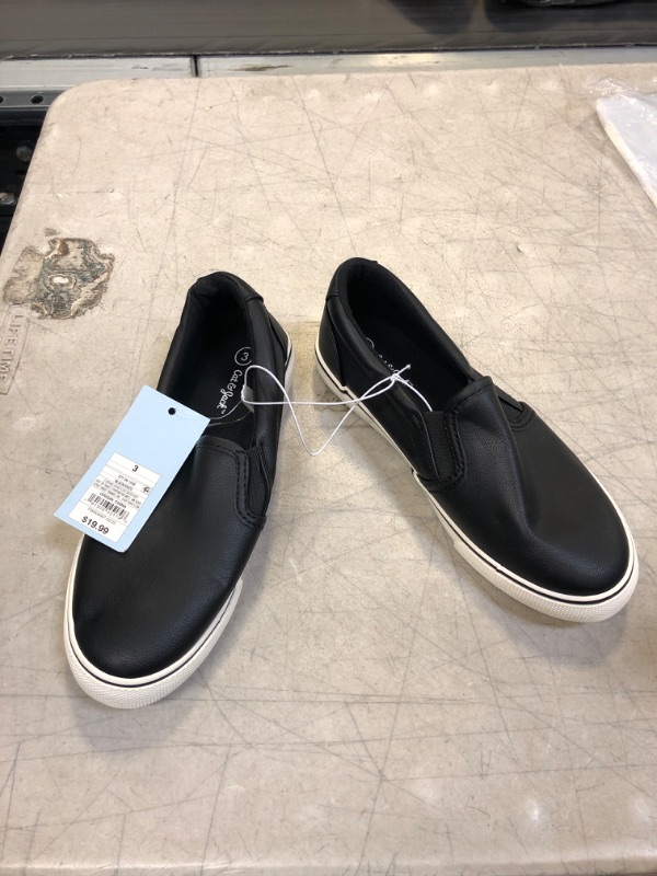 Photo 2 of Boys' Enzo Slip-on Sneakers - Cat & Jack Black 3
