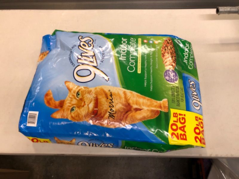 Photo 2 of 9Lives Dry Cat Food
BEST BY 02/23/2023