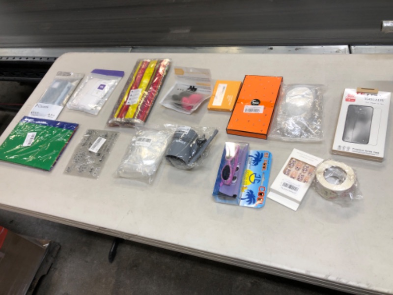 Photo 1 of 15 ITEM ASSORTED BAG LOT 