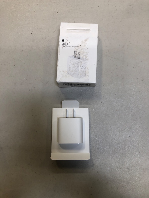 Photo 1 of ** USED ** USB-C 20W POWER ADAPTER 