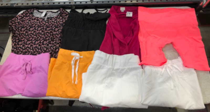 Photo 1 of GIRL AND WOMEN'S CLOTHING BUNDLE NEW AND USED OF VARIOUS SIZES XXL(18), L, XL, XXL, 