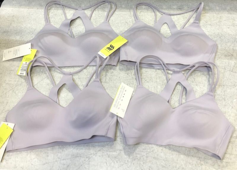 Photo 2 of 4 COUNT OF Women's Light Support Dual Strap Molded Bra - All in Motion™
, SIZE XS