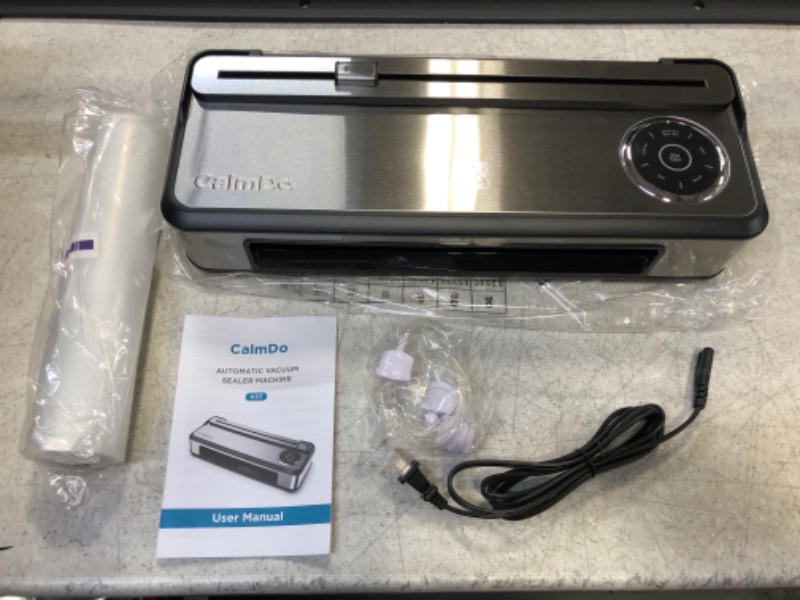 Photo 2 of CalmDo Vacuum Sealer Machine, With Automatic Bag Detection and Cleaning System, Compact Design with Built-in Cutter and Roll Bags
