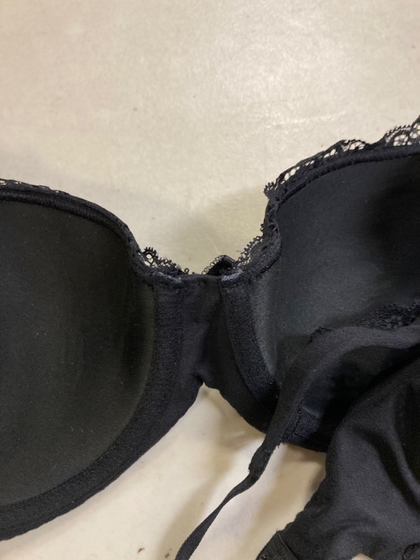 Photo 1 of BLACK T-SHIRT  BRA SIZE 36A 