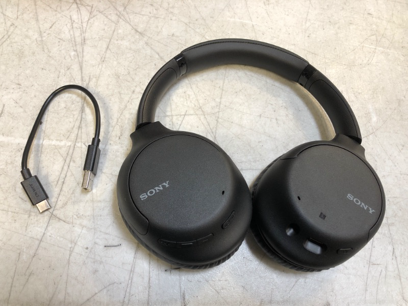 Photo 2 of Sony Noise Cancelling Headphones WHCH710N: Wireless Bluetooth Over the Ear Headset with Mic for Phone-Call, Black
++MISSING 3.5MM AUDIO CABLE++