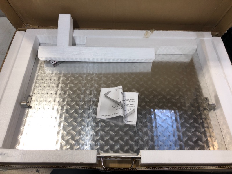 Photo 1 of 36 INCH GRIDDLE COVER 
MISSING HARDWARE