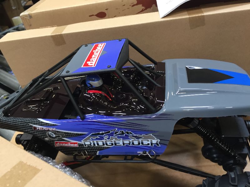 Photo 4 of DANCHEE RidgeRock - 4WD Electric Rock Crawler - 1/10 Scale - RTR , Blue