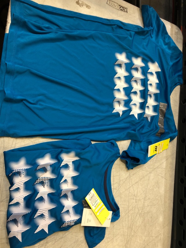 Photo 2 of 2 COUNT Boys' Short Seeve Stars Graphic T-Shirt - a in Motion™ SIZE LARGE 