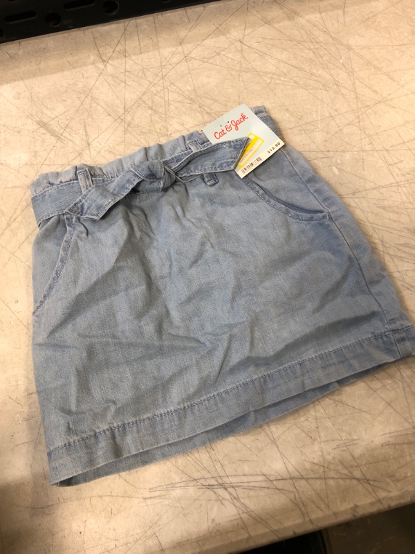 Photo 2 of CAT & JACK GIRLS JEAN SKIRT SIZE X/S 4/5