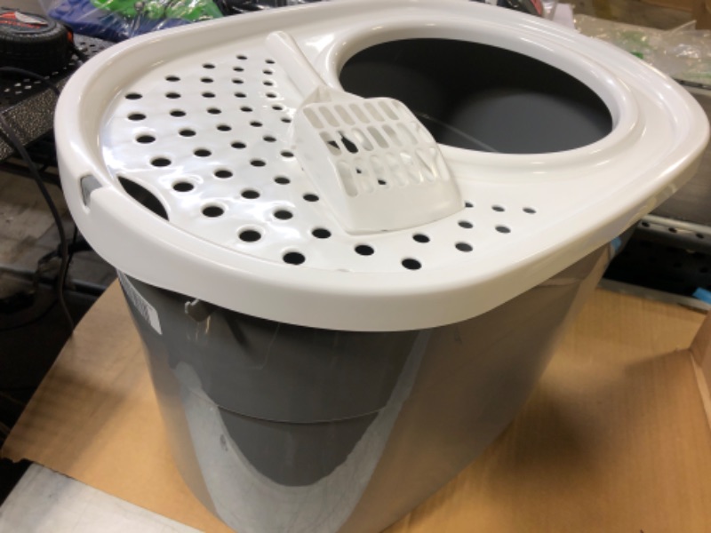 Photo 1 of  Round Top Entry Cat Litter Box & Scoop
