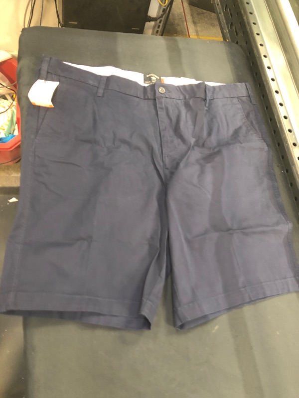Photo 2 of Dockers Men's Ultimate Supreme Flex Stretch Solid Shorts SIZE 42
