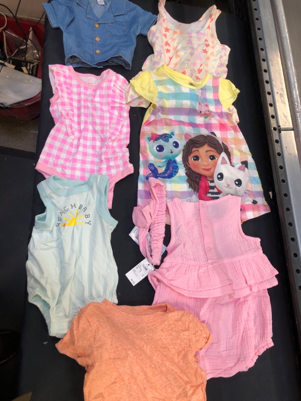 Photo 2 of BABY CLOTHING BOT LOT SIZE NB/ 0-3M/18M/ 2T/5T/4T 