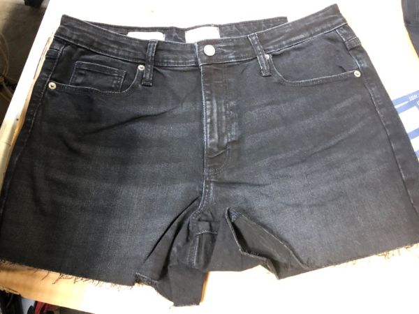 Photo 2 of 14 SIZE ----Women High-Rise Midi Jean Shorts - Universal Thread Black Wash 
