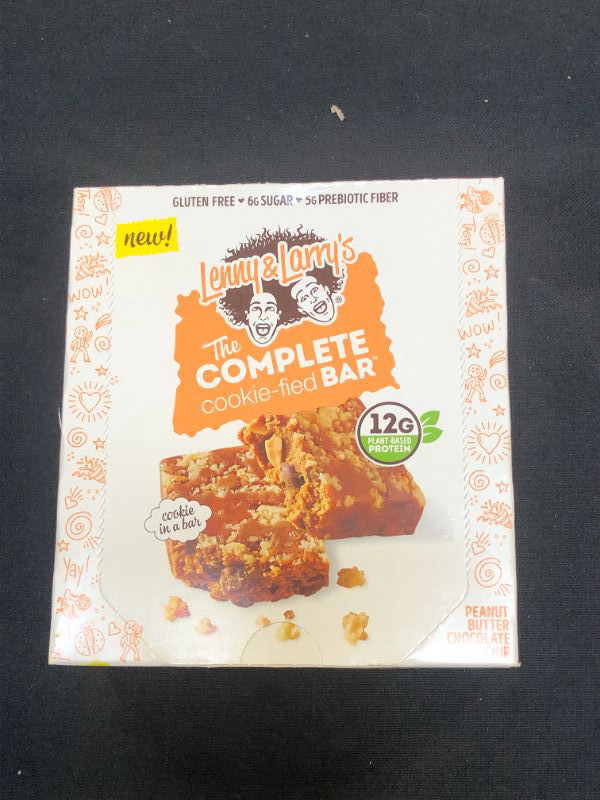 Photo 1 of Lenny & Larry's The Complete Cookie-fied Bar, Peanut Butter Chocolate Chip, 45g - Plant-Based Protein Bar, Vegan and Non-GMO, 9 Count (Pack of 1) EXP NOV 03 2022