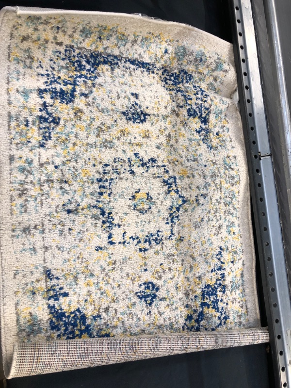 Photo 1 of  Accent Rug, 2' x 3', Multi