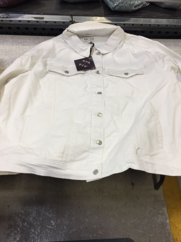 Photo 2 of Ava & Viv Women's Plus Size Denim Jacket Fresh White Wash Jean Jacket - Size 3X
