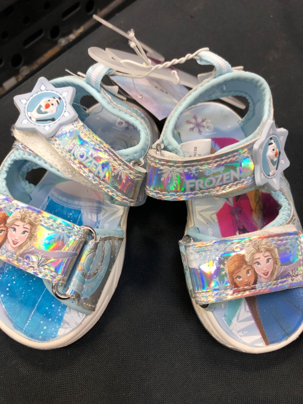 Photo 3 of GIRLS TODDLER SHOES FROZEN SIZE 6