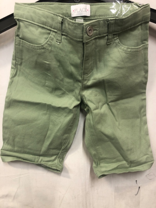 Photo 2 of Bermuda Shorts for Girls Children Place  - green light - Size 6X7 