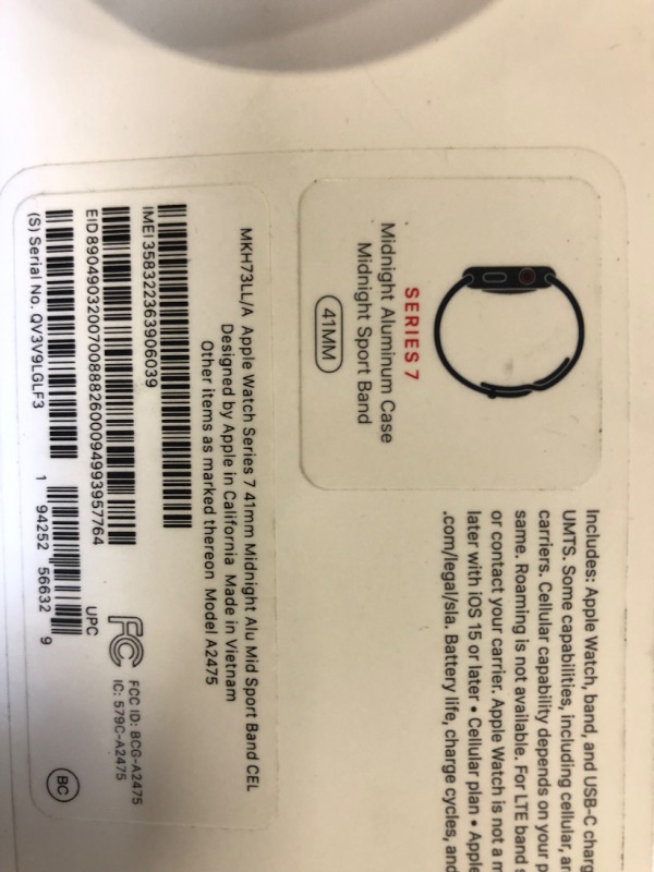 Photo 5 of Apple Watch Series 7 (GPS + Cellular, 41mm, Midnight Aluminum, Midnight Sport Band)