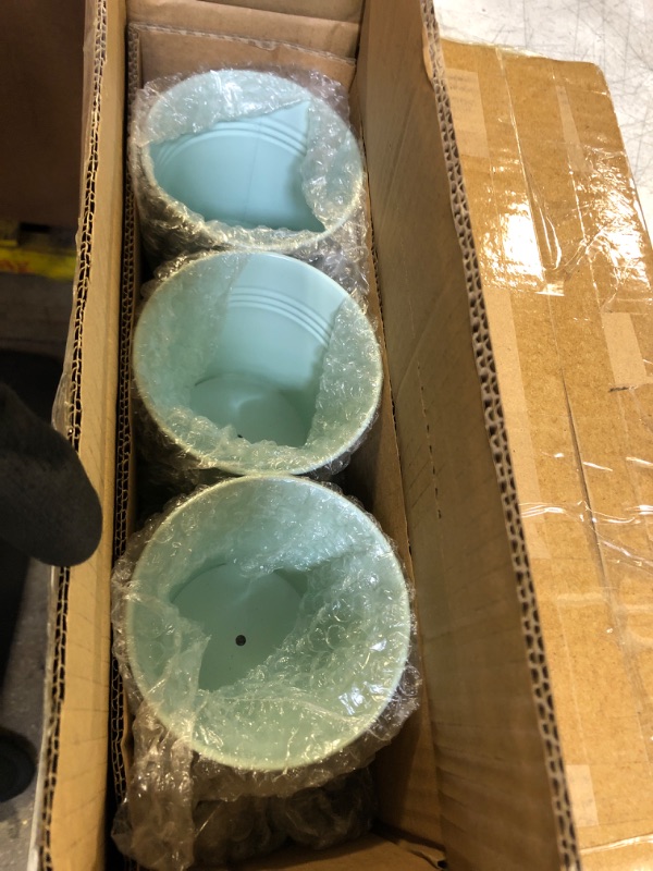 Photo 1 of  6 Pack 4 Inch Self Watering Plastic Planter with Inner Pot White Flower Plant Pot,Modern Decorative Flower Pot for All House Plants,Flowers,Herbs,African Violets (Mint)
