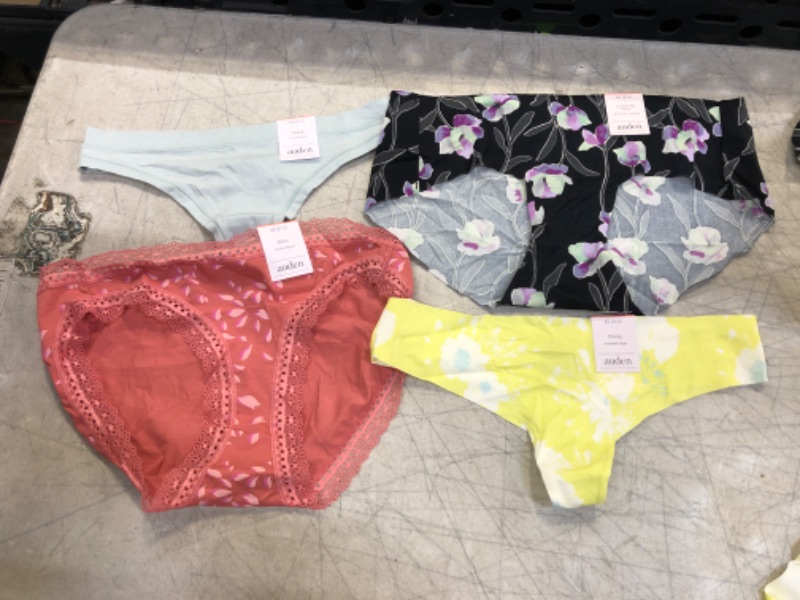 Photo 1 of 4 PIECE SIZE XSMALL WOMENS  UNDERWEAR, STYLES VARY 