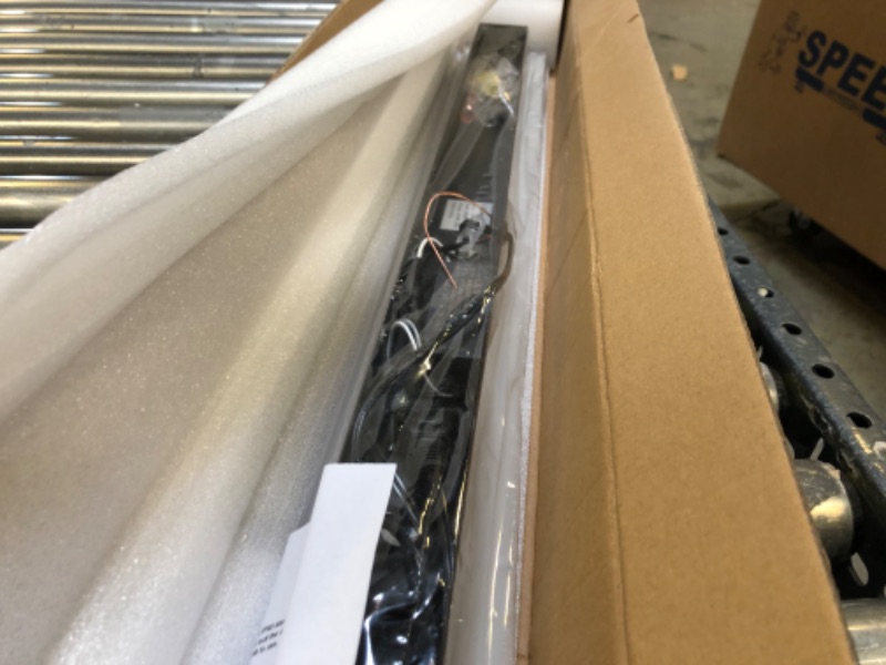 Photo 1 of 40" WALL LIGHT OUTDOOR 