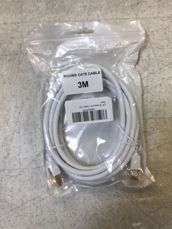 Photo 1 of QIUCABLE Cat8 Ethernet Patch Cable 10FT - White 40Gbps 2000Mhz 26AWG 4 Pairs Cat 8 Rj45 SFTP Patch Cord Gold Plated High Speed LAN Cord Internet Category 8 LAN Network Cable for 5G Networking Switch Router
