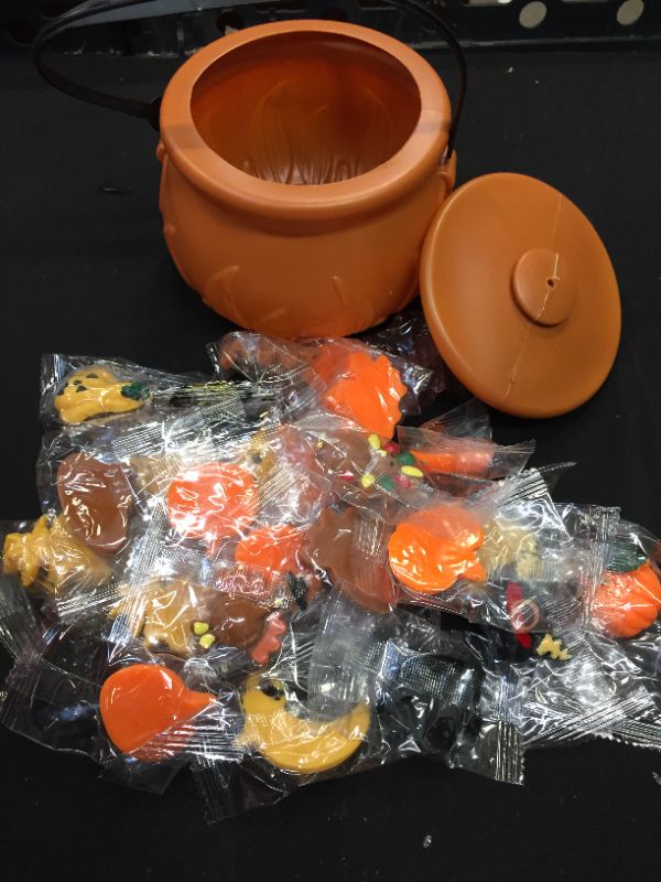 Photo 4 of 5.5" Fall Decor Cauldron with 24 Pcs Squshies ,Mini Kawaii Mochi Squishy Toy Stress Reliever Anxiety Packs for Kid Party Favors,Thanksgiving Day Decration (Thanksgiving Day)
