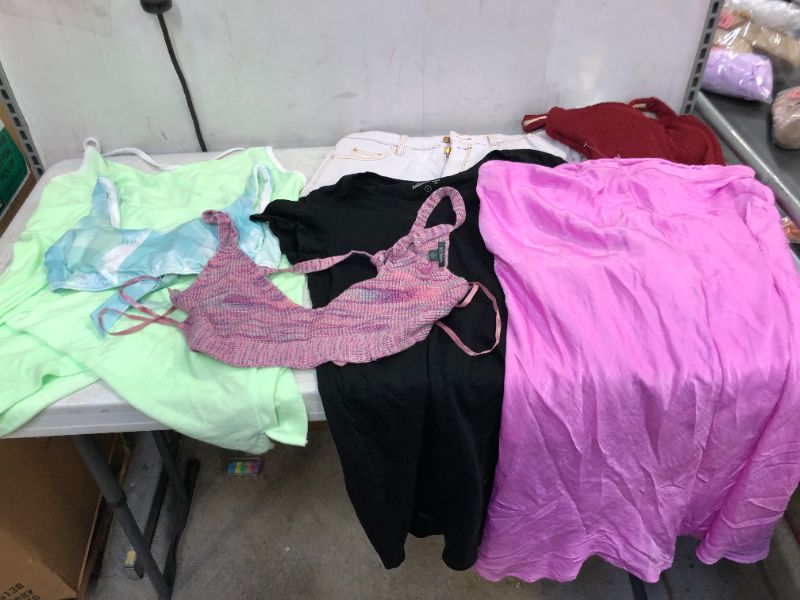 Photo 1 of BAG LOT, ASSORTED CLOTHING, VARIOUS SIZES AND COLORS, SOLD AS IS