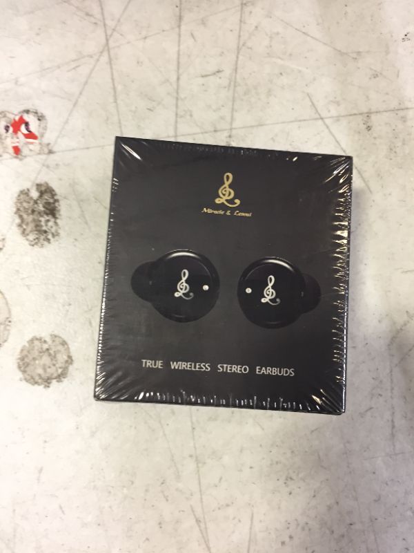 Photo 2 of MIRACLE & LESOUL S7 EARBUDS WITH PORTABLE CHARGING CASE