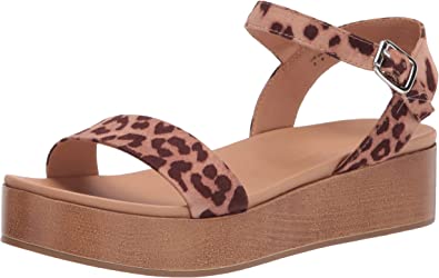 Photo 1 of Amazon Essentials Women's Two Band Flatform Sandal STRAPPY CHEETAH SIZE 8.5