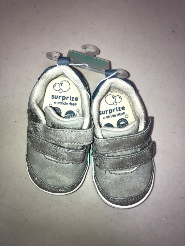 Photo 2 of Baby Surprize by Stride Rite Sneakers , SIZE 4