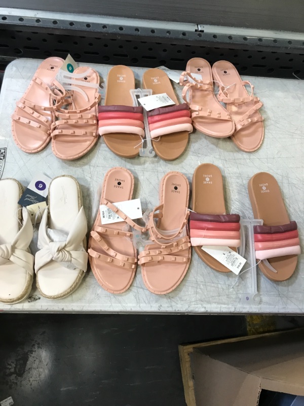 Photo 1 of BAG LOT, MISC. WOMENS SANDALS,(SIZES MAY VARY, BUY AS IS)