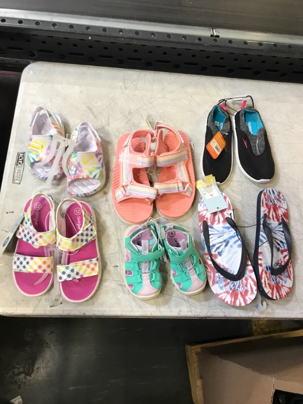 Photo 1 of BAG LOT, MISC. KIDS/TODDLERS FOOTWEAR,(SIZES MAY VARY, BUY AS IS)