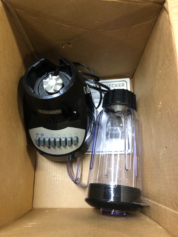 Photo 2 of BLACK+DECKER Crush Master 10-Speed Blender, Black, BL2010BP
