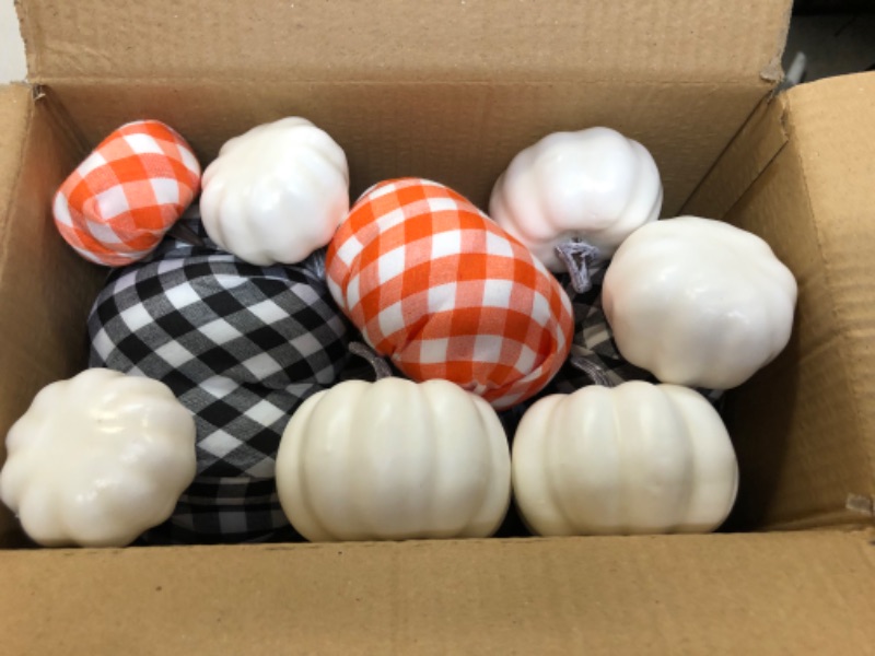 Photo 2 of 12pcs Artificial Pumpkins Decor Fake Decorative Pumpkins with Assorted Color and Size for Fall Outdoor Thanksgiving Halloween Table Decorations
