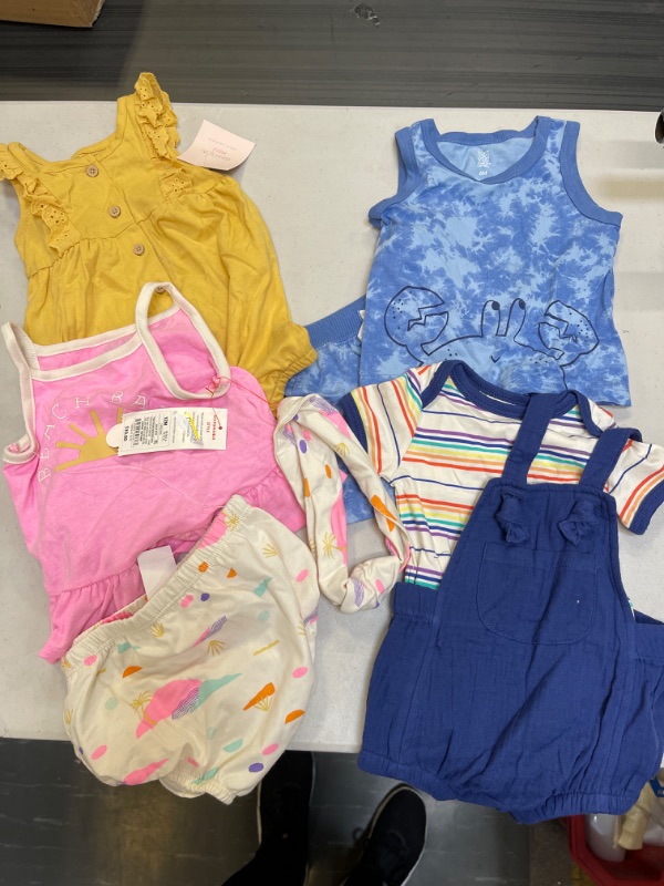 Photo 1 of BUNDLE BABY CLOTHES
0-6MOS