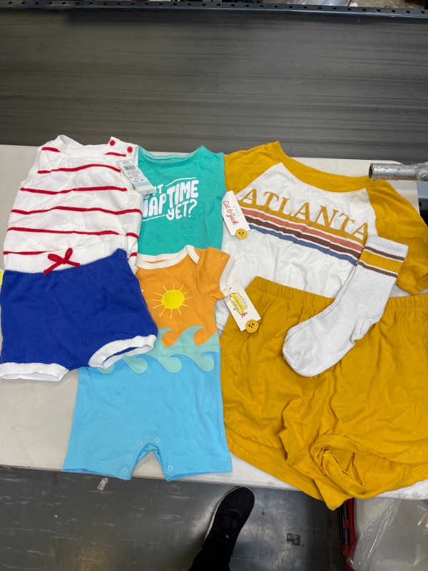Photo 1 of BAG LOT, MISC CHILDREN'S CLOTHING ITEMS