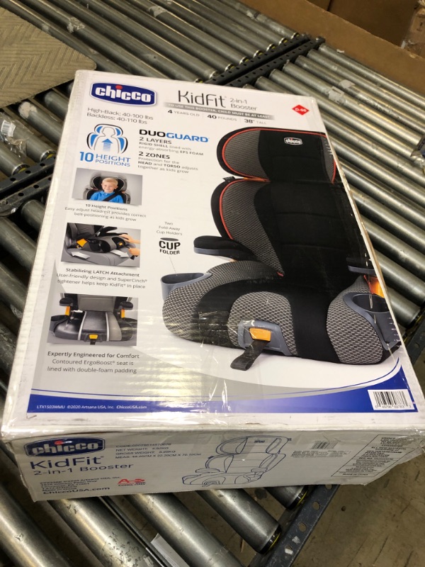 Photo 4 of Chicco KidFit 2-in-1 Belt Positioning Booster Car Seat - Atmosphere