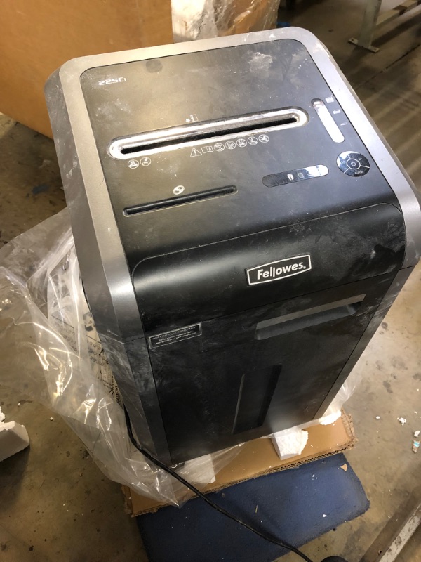 Photo 2 of Powershred 225Ci 100% Jam Proof Cross-Cut Shredder 3825002