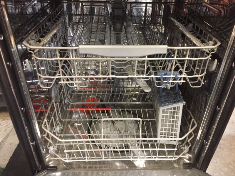 Photo 10 of Samsung StormWash 48 dBA Dishwasher in Stainless Steel, COSMETIC DMG; SCRATCHES/MARKINGS, SHOWS SIGNS OF USE( WATER SPOTS) 
