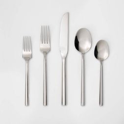 Photo 1 of 20pc Izon Flatware Set Silver - Project 62™ ( MISSING ONE ITEM ) 

