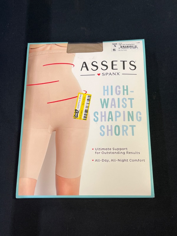 Photo 2 of ASSETS by SPANX Women's High-Waist Mid-Thigh Super Control Shaper - TAN - SIZE : 5
