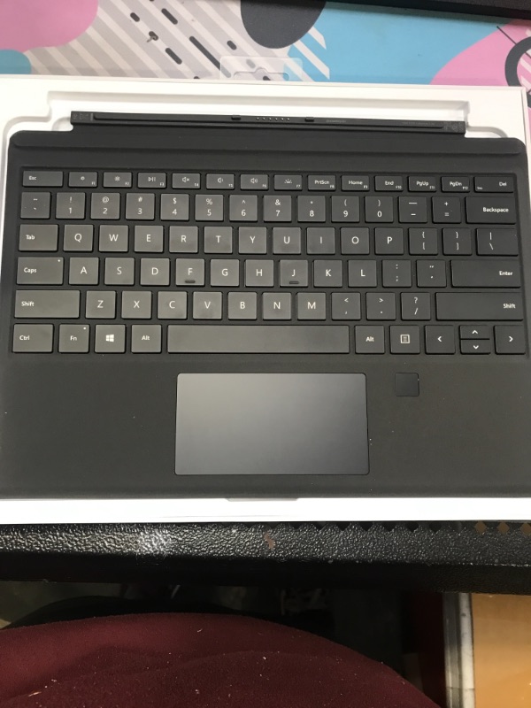 Photo 2 of Surface Pro Signature Keyboard with Fingerprint Reader – Black
