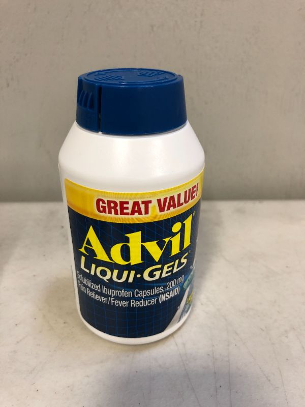 Photo 3 of Advil Liqui-Gels Pain Reliever and Fever Reducer Liquid Filled Capsule, 200 mg - 200 count---exp date 09-2024
