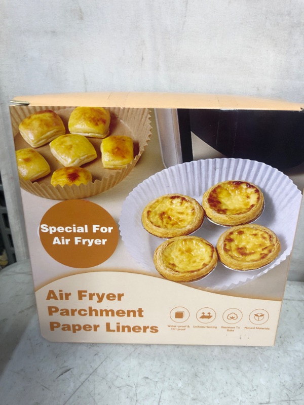 Photo 3 of Air Fryer Disposable Paper Liner -  6.3In Round Non-Stick Insert Parchment Paper Liners, Oil-proof, Water-proof Cooking Baking Roasting Filter Sheet for Airfryer Basket, Microwave, Oven, Dryer---factory sealed