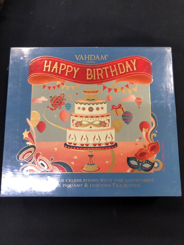Photo 1 of 
VAHDAM, Birthday Gift Box, OPRAH'S FAVORITE BRAND - 4 TEAS, 100 SERVINGS | Premium Birthday Tea Gift Set for Women & Men | Luxurious Gift Box